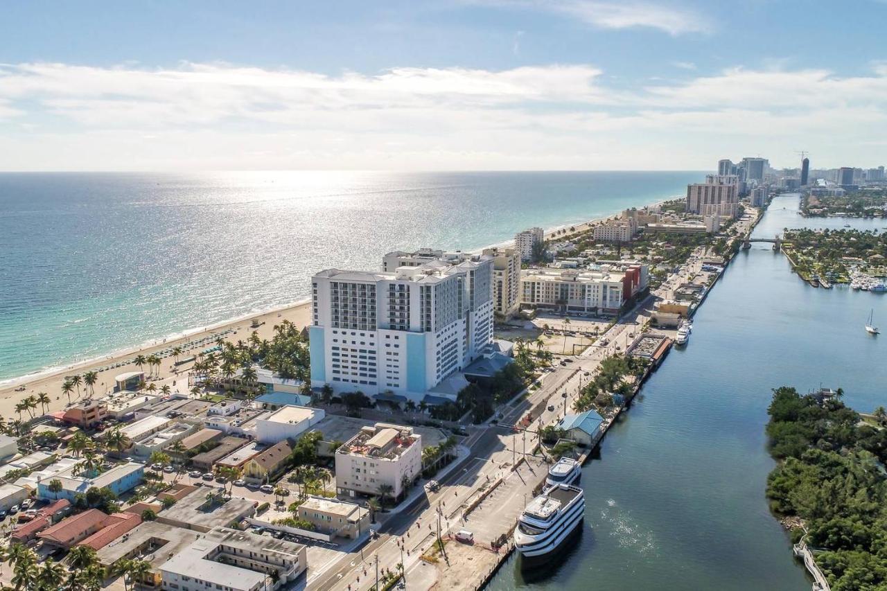 Lovely 1Br W Parking Space & Walk To The Beach #7 Hollywood Bagian luar foto