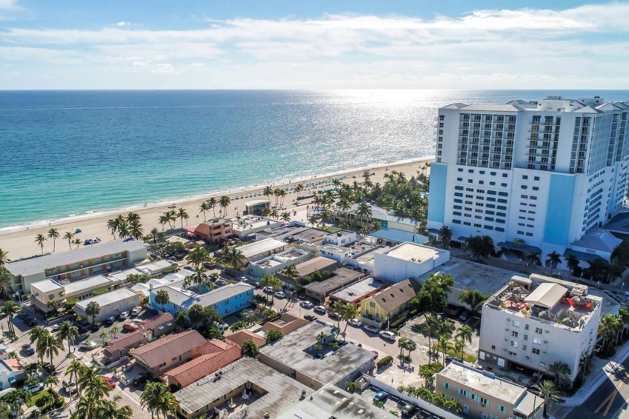 Lovely 1Br W Parking Space & Walk To The Beach #7 Hollywood Bagian luar foto